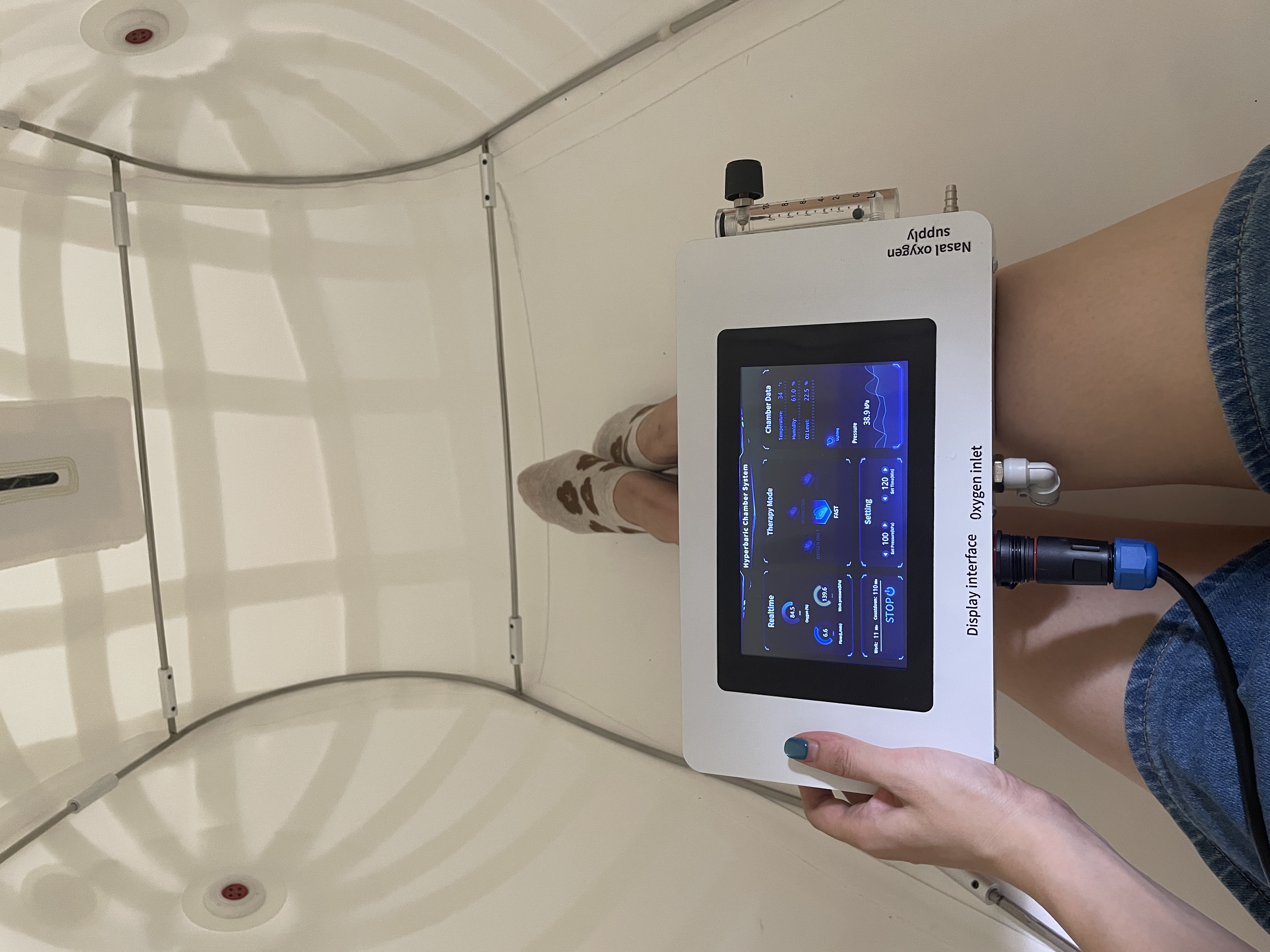 2.0ATA Sitting Type Hyperbaric Oxygen Chamber